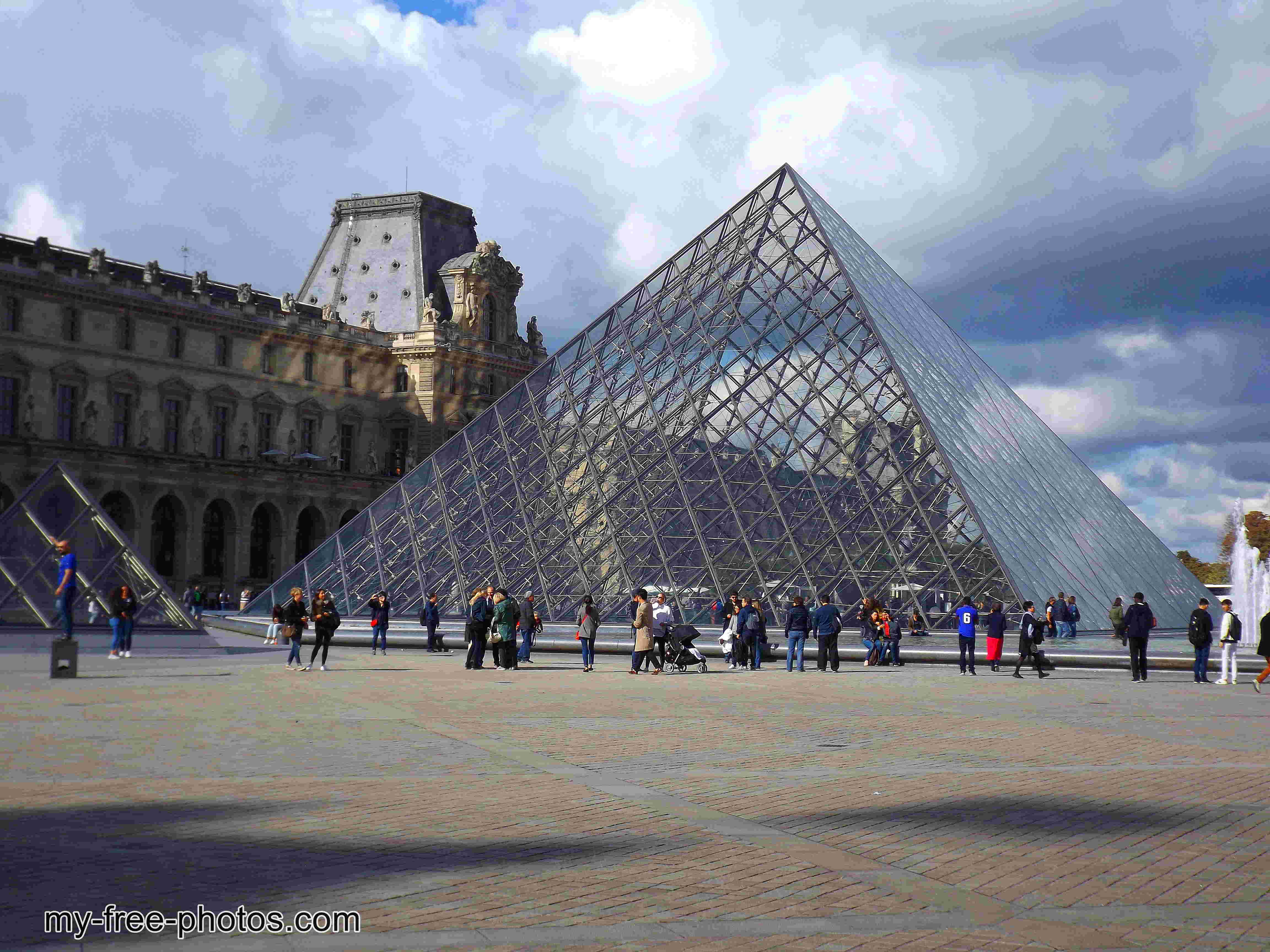  Paris, France.
