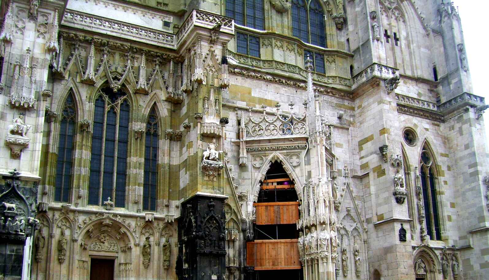  Regensburg Cathedral